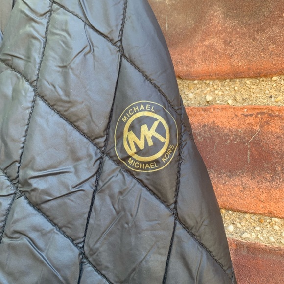HP✨ Michael Kors Black Quilted Button Up Jacket - Picture 5 of 5